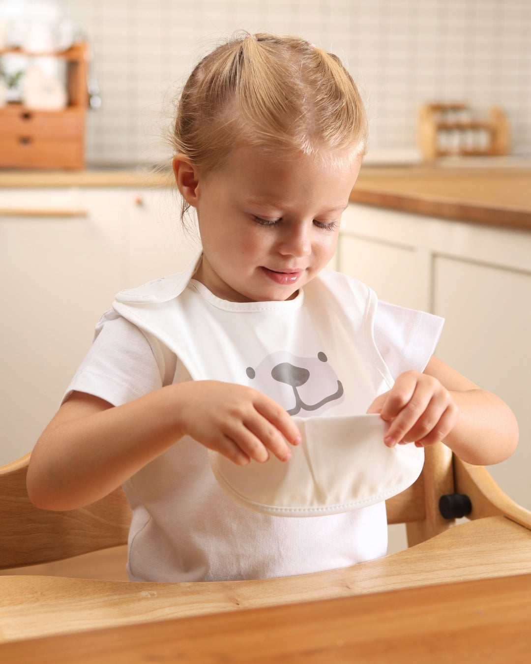 Mealtime Bib