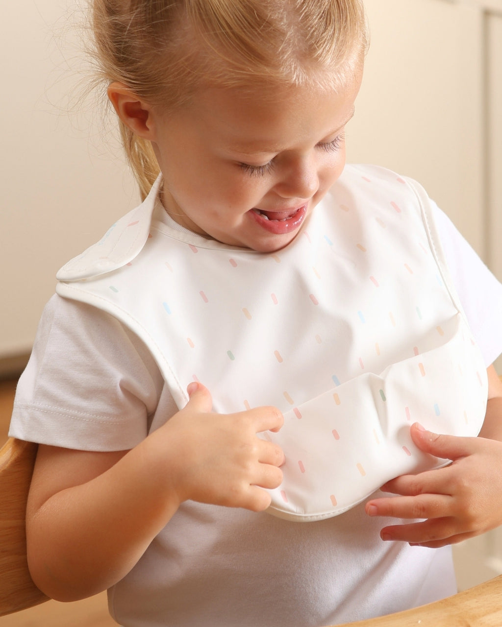 Mealtime Bib